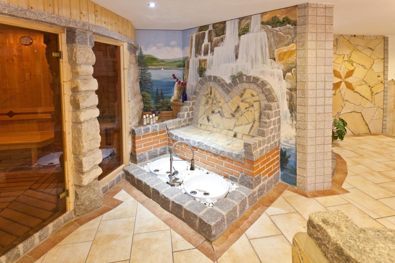 Seebauer-Hotel Die Ente Von Wassertrüdingen Екстериор снимка